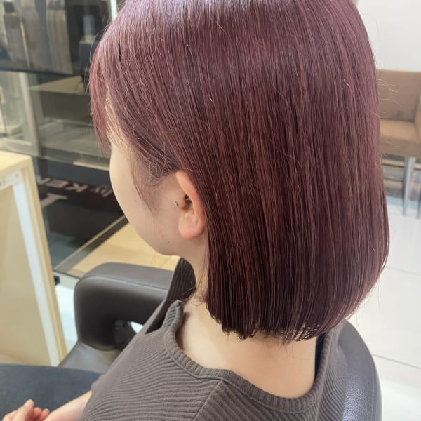 ピンクベージュブラウンハイトーンダブルカラーボブ|id.byKENJE