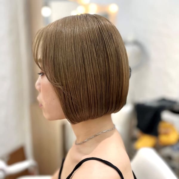 ドライヤーだけでまとまる、ハイトーンミニボブ☆