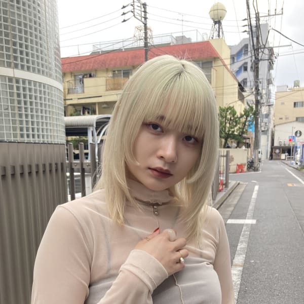 ホワイトカラー／ストレート【高田馬場　lok】|lok 高田馬場【ロク】