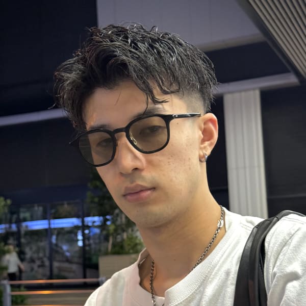ソフトツイスト×スキンフェード×梅田