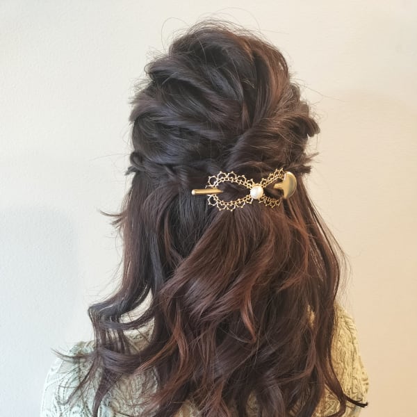 ふんわりハーフアップ