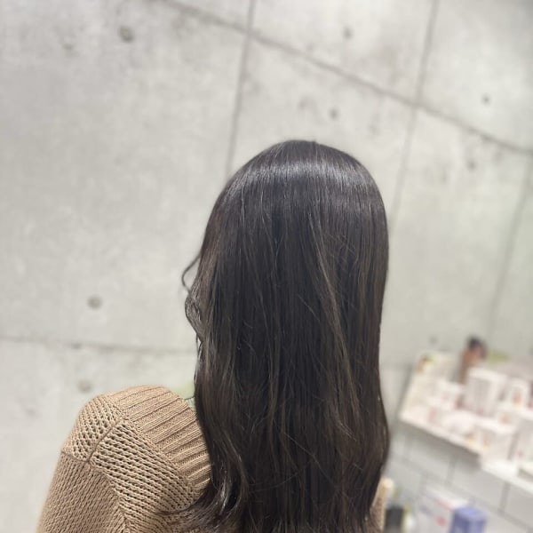 黒染めを使わないダークトーンカラー