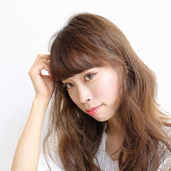 抜け感ロングスタイル
