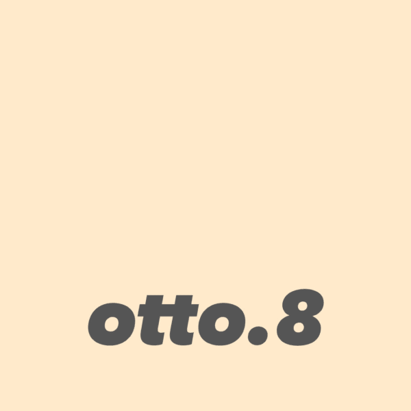 otto.8【オット】のスタッフ紹介。アユミ