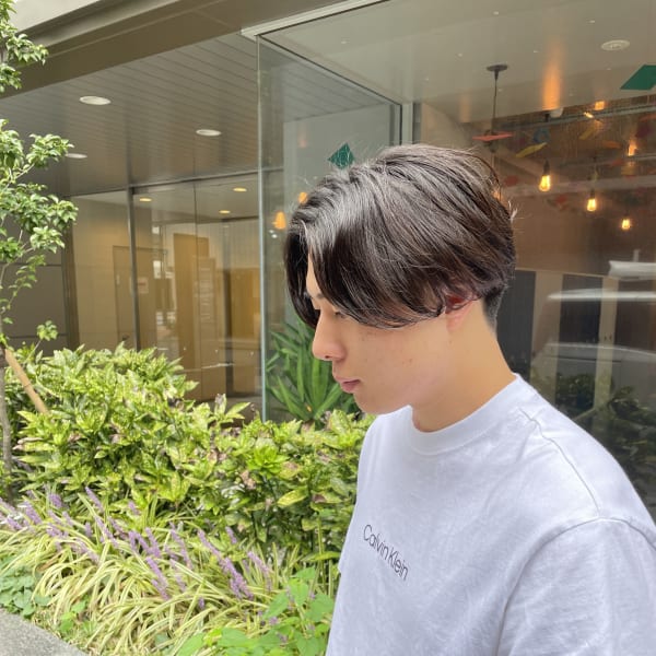 センターパート刈り上げ|Riganuts 池袋店