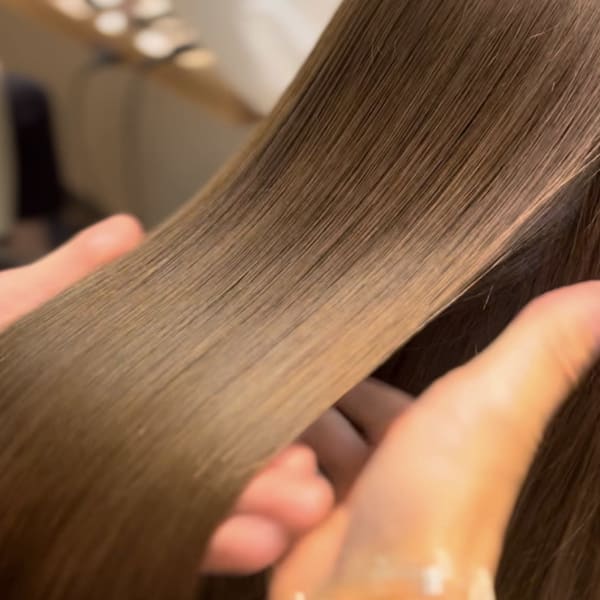 大人女性30代40代向けさらさら髪質改善キュアオペ