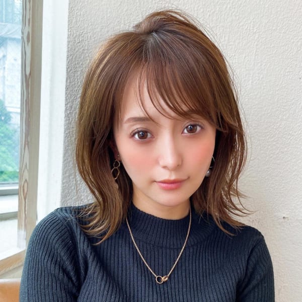 30代/40代/小顔ヘア/前髪/こなれミディ