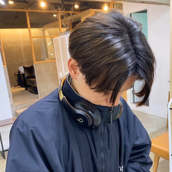 刈り上げセンターパート