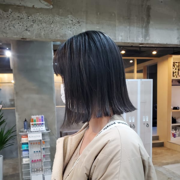 ぱっつん◎かわいい切りっぱなしボブ|freera 京都 河原町三条店