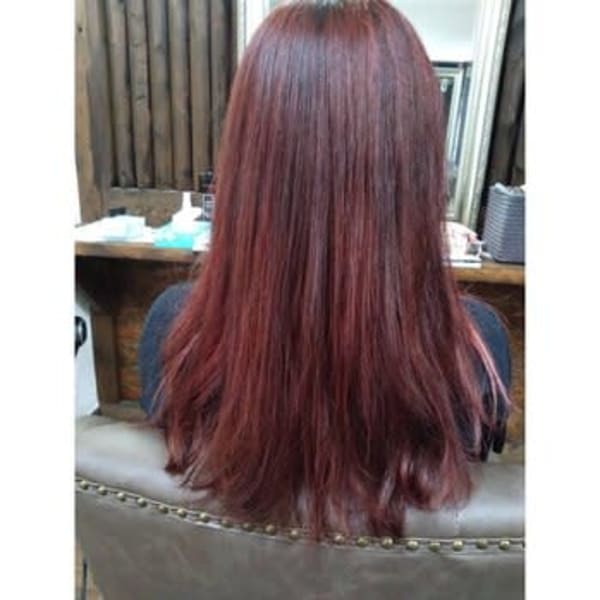 大人気レッドカラー!