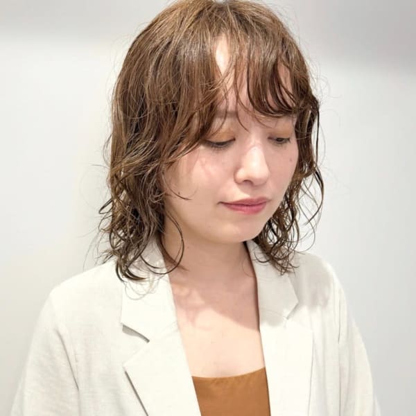 ミディアムレイヤーパーマ ウェーブパーマ フェイスレイヤー