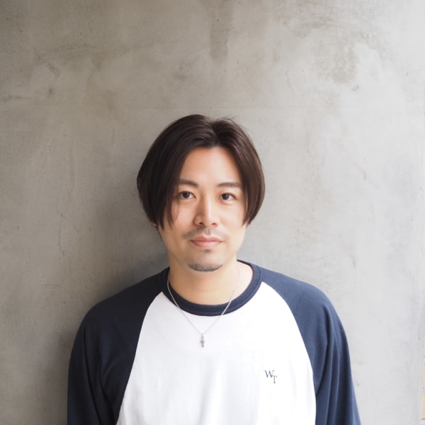 Noele hair atelier【ノエル ヘアー アトリエ】のスタッフ紹介。古市 拓也