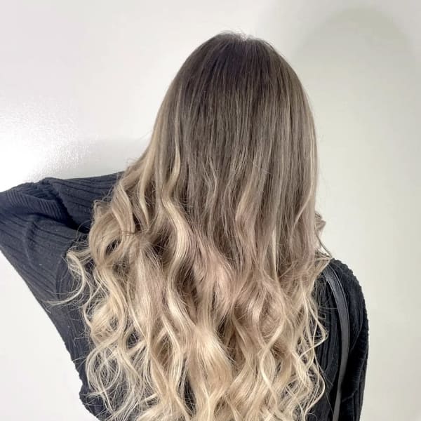 ベージュグラデーション