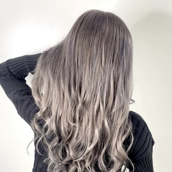 グレーエクステ