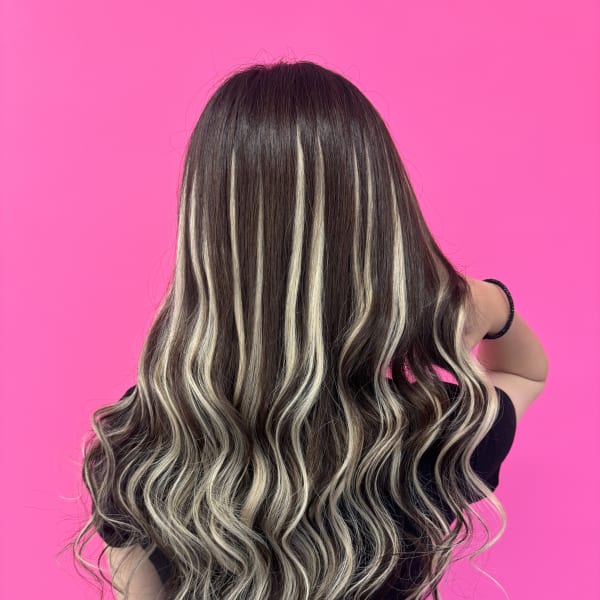 たっぷりエクステハイライトで派手派手スタイル!