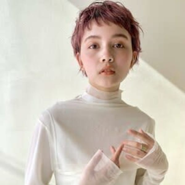 オン眉ショート