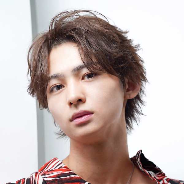 【alpha 新宿】センターパート×スパイラルパーマ