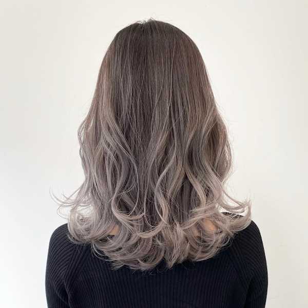 ベージュグラデ