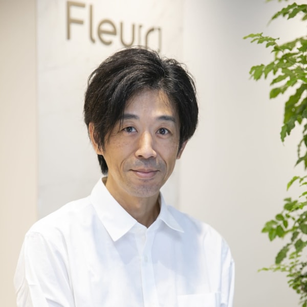 Fleu[r] フルー 都立大学店【フルー】のスタッフ紹介。中島　和博