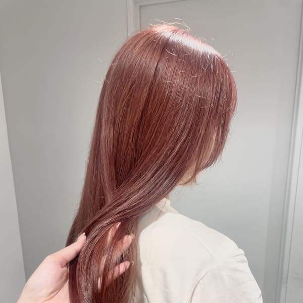 柔らかピンクベージュ|トリートヘアデザイン 新浦安店