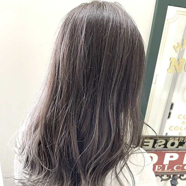 Norm横浜　グレージュグラデーションカラー