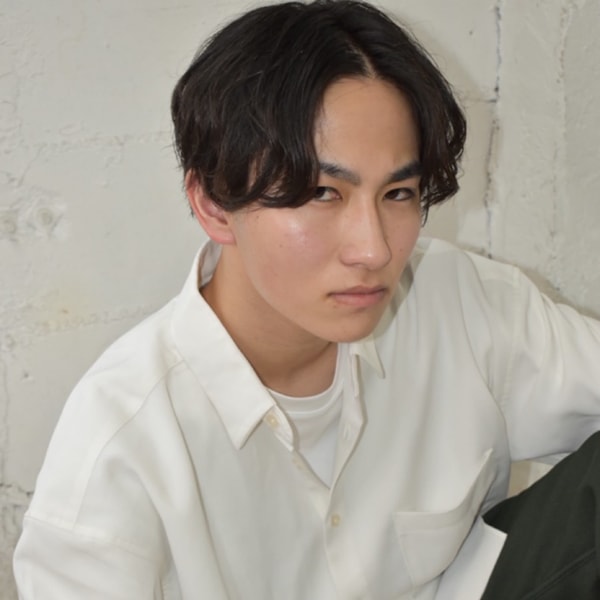 前下がりセンターパート