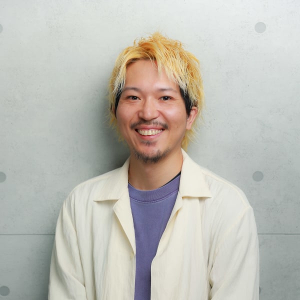 U_1【ユーワン】のスタッフ紹介。岡山 翔