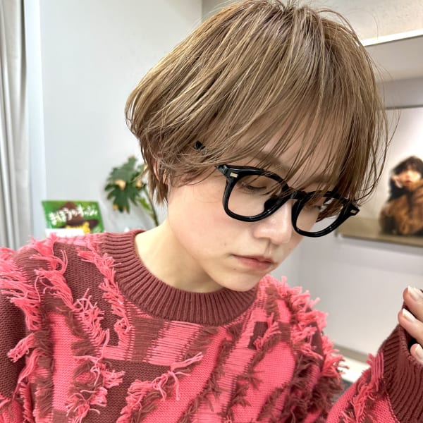 メガネと相性が良いマッシュショート|DAL.渋谷/表参道【ダル】