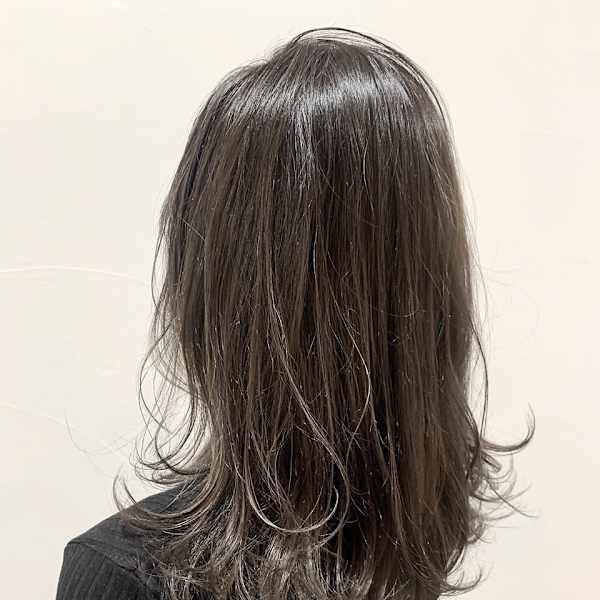 Norm横浜　ハイライトグレージュ