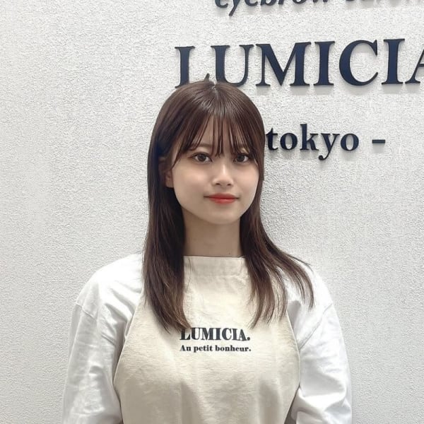 アイブロウサロンLUMICIA.-TOKYO-福岡天神店【眉毛専門店】【アイブロウサロン ルミシアトウキョウ フクオカテンジンテン マユゲセンモンテン】のスタッフ紹介。ユリア マユゲ