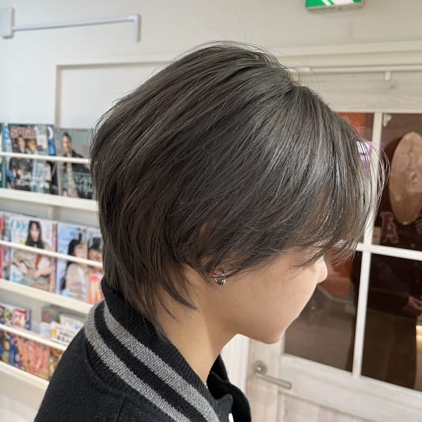 #センターパートウルフ