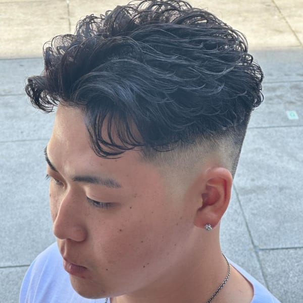 ウェーブパーマ スキンフェード 日本橋カット