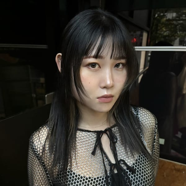 【 セミロングストレート × クールフェミニン 】 浅野美紀|MEIKA