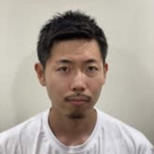 刈り上げすぎないソフトショートスタイル