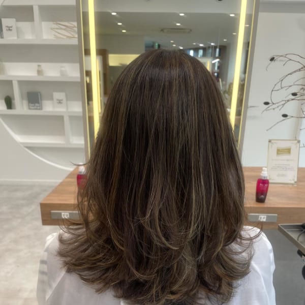 コントラスト!白髪ぼかしハイライトカラー