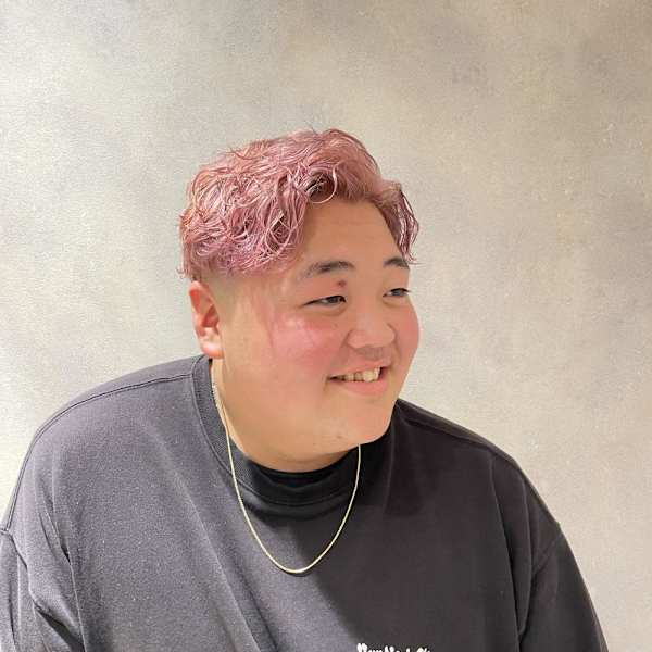 ハイトーンカラー/ブリーチカラー/ピンクベージュ/横浜元町