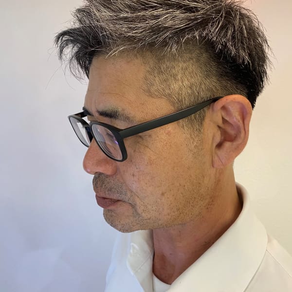 ツーブロックスタイル