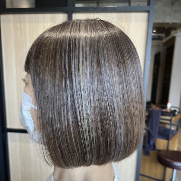 【sourire南大分】白髪ぼかしハイライト×ボブ