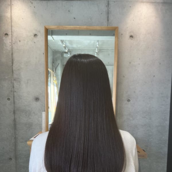 【sourire南大分】ストレート×ロングスタイル|半個室型美容室 Sourire 南大分店