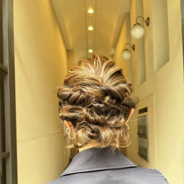 ミディアムヘアアレンジ/ボブヘアアレンジ/結婚式お呼ばれヘア