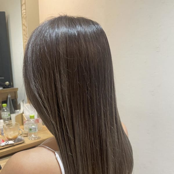 グラデーショングレージュ