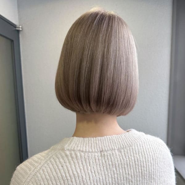 ホワイトグレージュミニボブホワイトベージュ