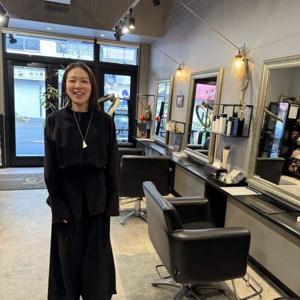 √5 SHINJYUKU【ルートファイブシンジュク】のスタッフ紹介。安田 早織