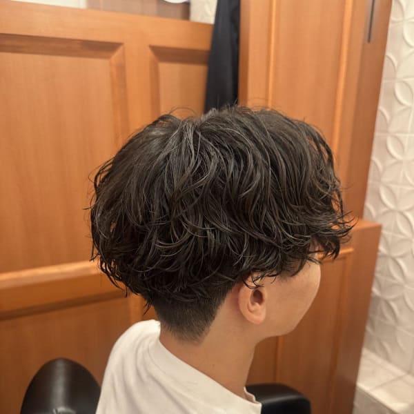 垢抜けパーマ|Y's BARBER GINZA 御茶ノ水店