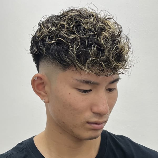 スペインカール|LOUWE by fifth立川北口［メンズサロン]