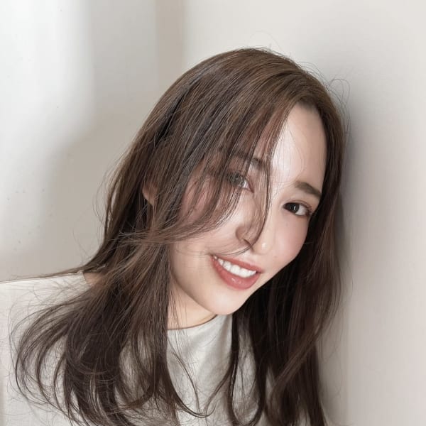 【髪の乾燥やパサつきを抑える】保湿パックトリートメントコース|S.ALPHA HAIR DESIGN 名古屋・丸の内