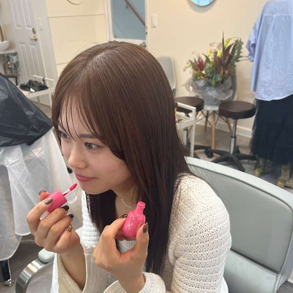 スモーキーベージュ