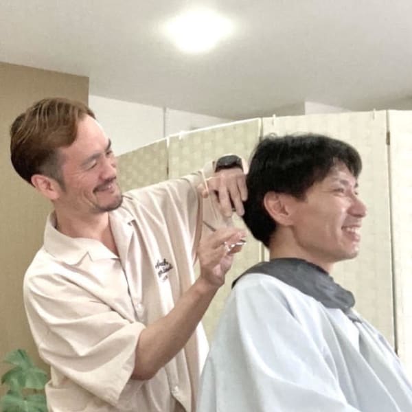 ZACZAC【ザクザク】のスタッフ紹介。藤井 研吾