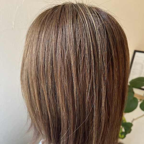 ミルクティーベージュ