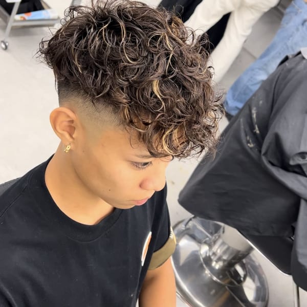 GROOMER/S TOKYO ハイライト スペインカール